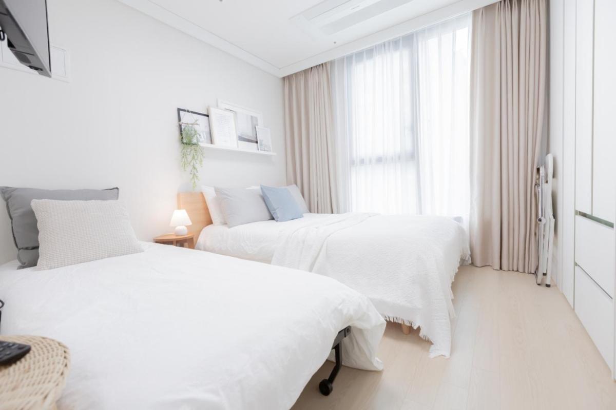 Apartment THE SHARE Myeongdong