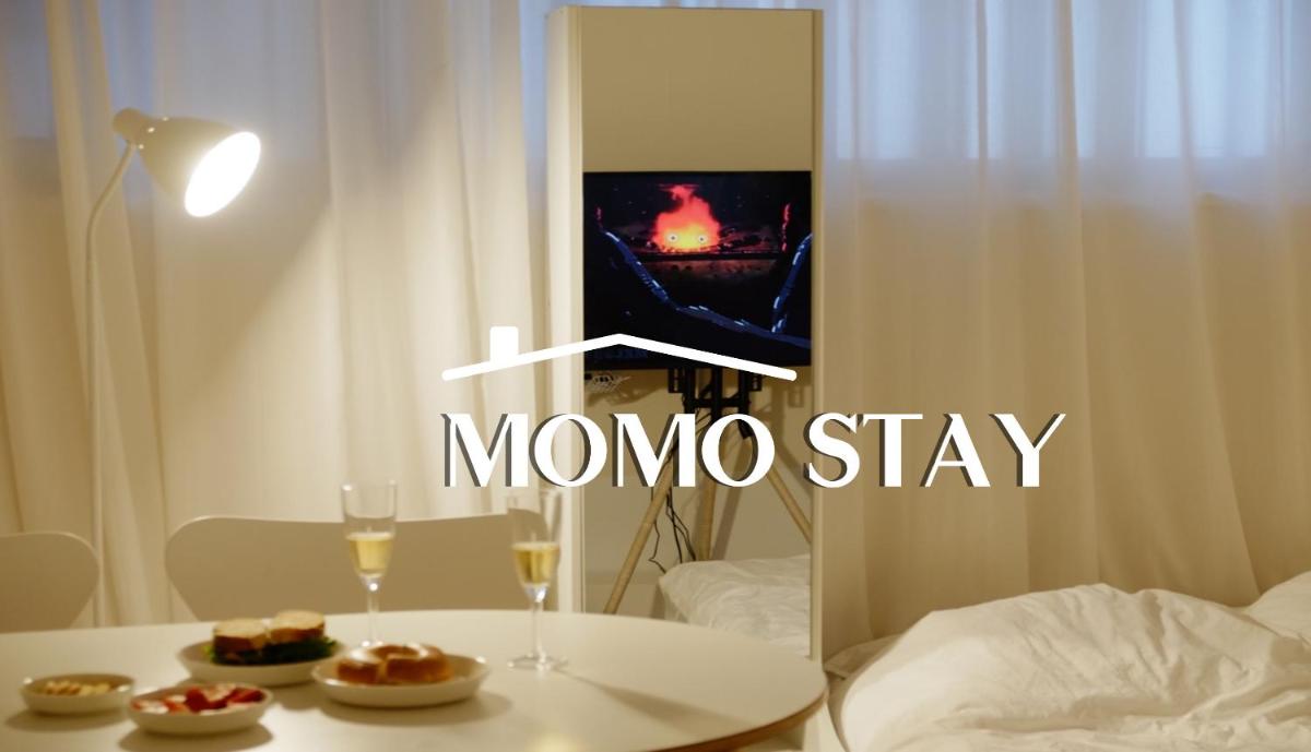 모모스테이